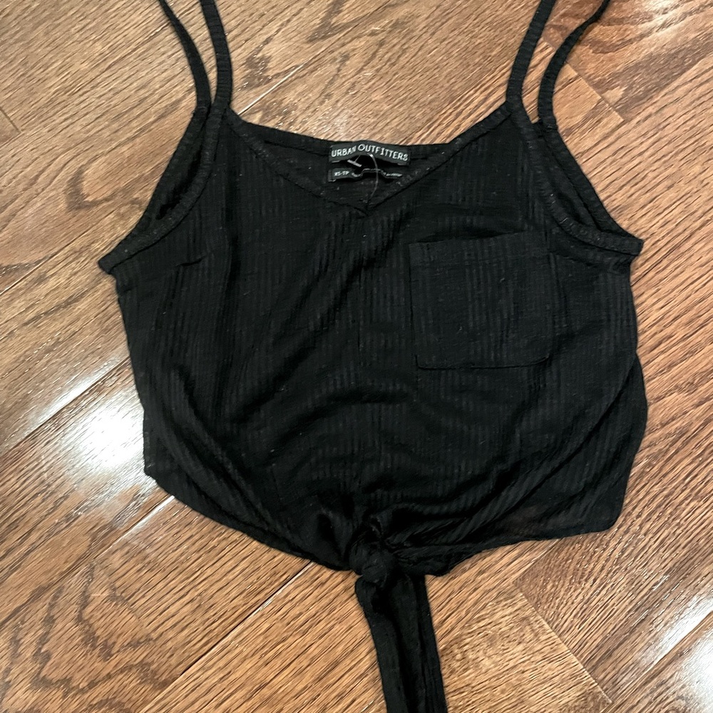 Urban outfitters black tie front cropped tank XS